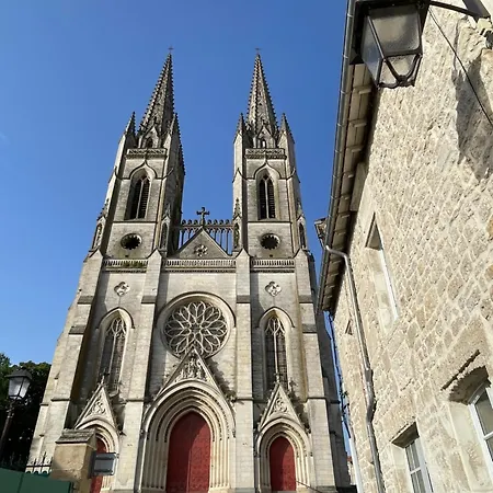 Chez Jean-yves Et Zoe - Le Carpe Diem - Au Calme, Tres Propre, Proche Parkings Niort